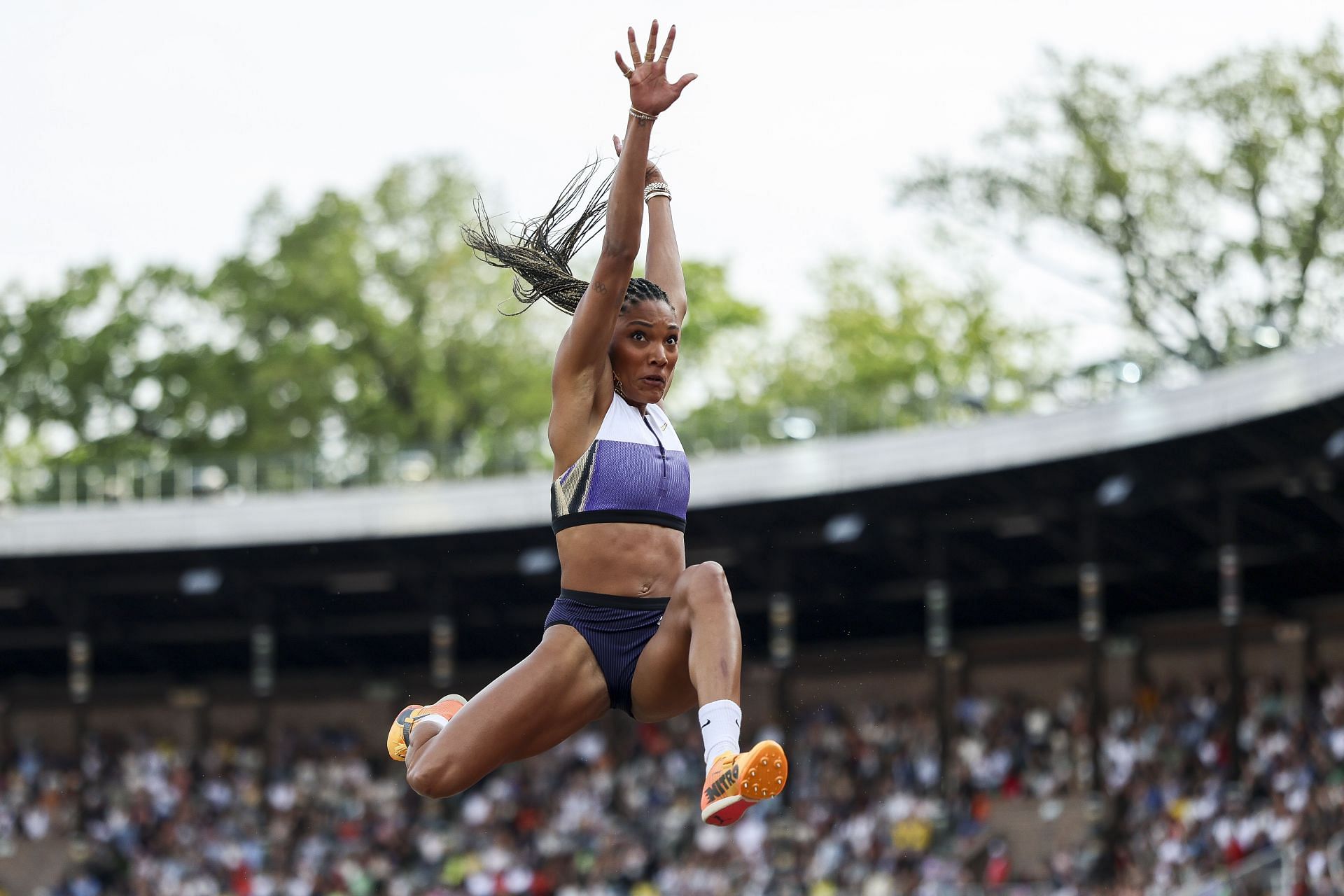 Tara Davis-Woodhall (Image via: Getty)